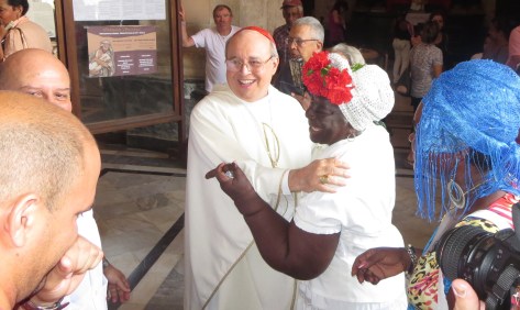 ortegaConNegraCatedral.Acantero