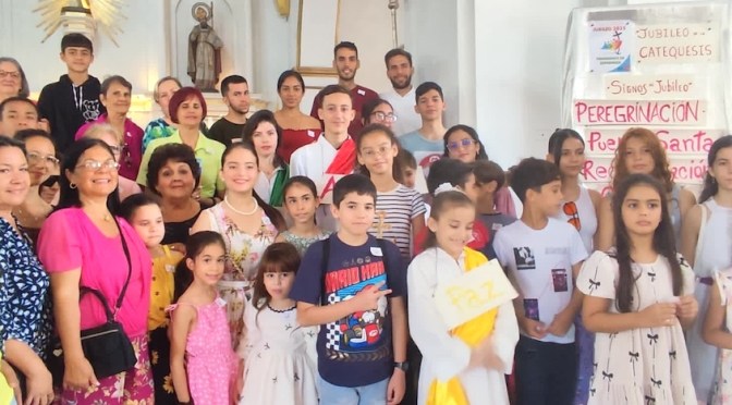 JUBILEO DE CATEQUISTAS EN LA CATEDRAL:  EN PEREGRINACIÓN